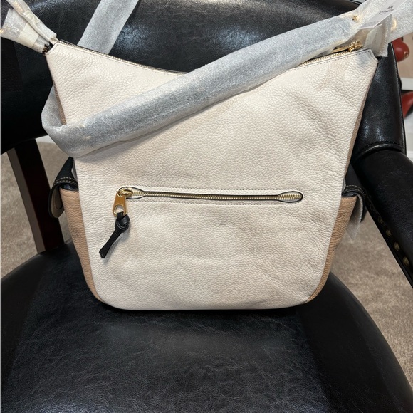 NWT- Coach Pennie Shoulder Bag - Picture 4 of 4
